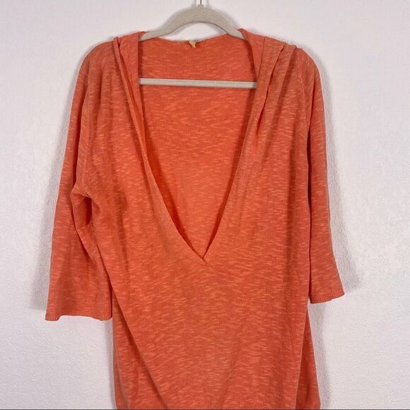Eileen Fisher Orange Linen and Cotton Blend Hooded 3/4 Length Sleeve V Neck Top - Picture 3 of 7
